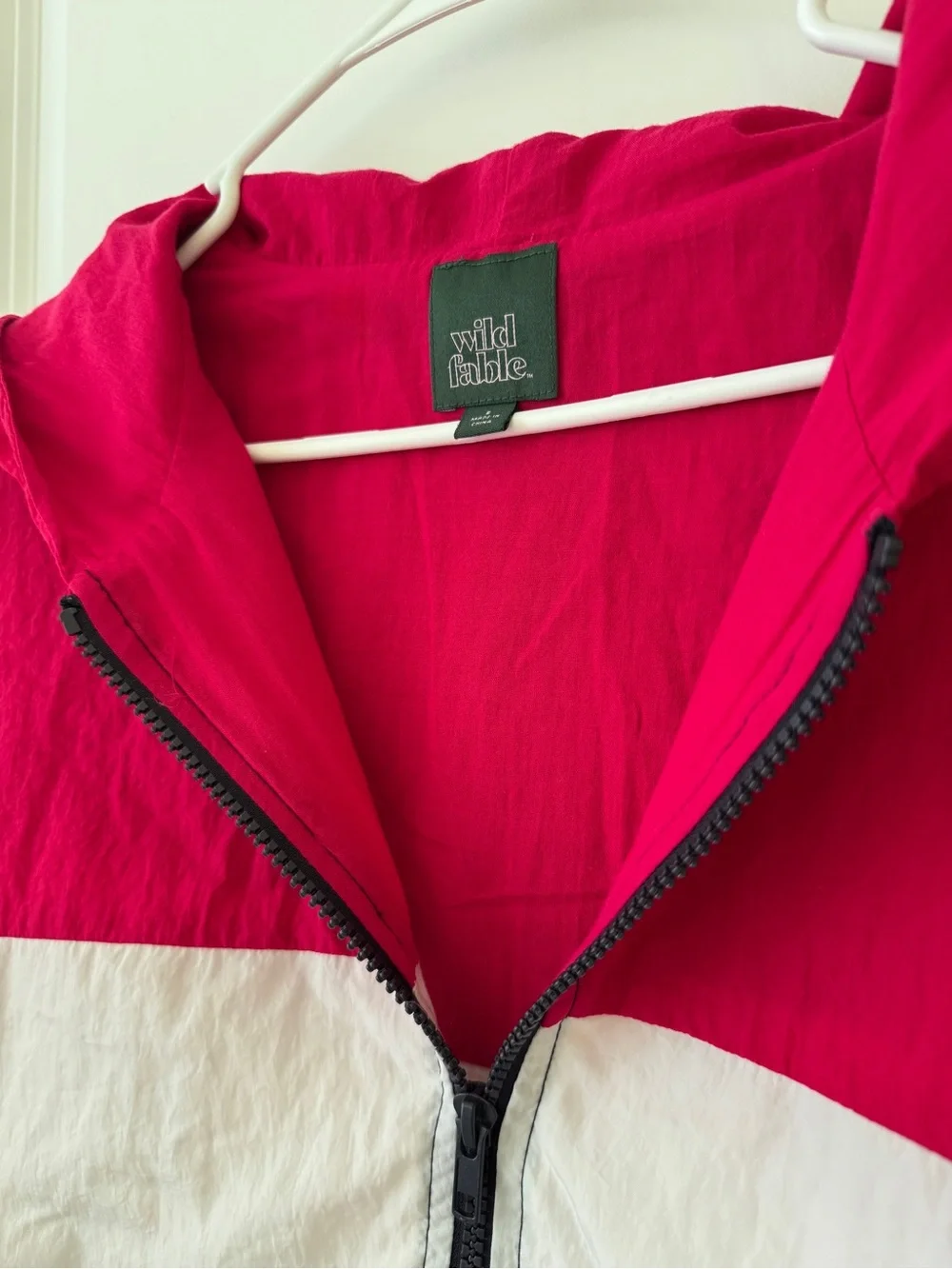 Wild Fable Retro/90s Lightweight Colorblock Windbreaker (in pink/white/navy)